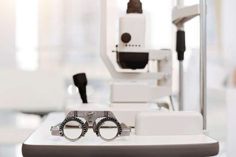 眼鏡の修理や販売を行う地域密着型のプロフェッショナル